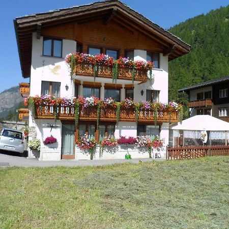 Haus Falke Saas-Grund Dış mekan fotoğraf